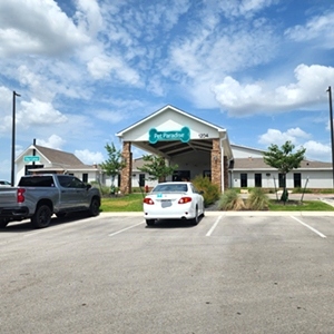 Pet Paradise - Cedar Park