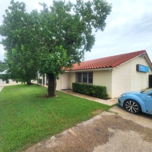 El Centro Pet Medical Center, A Thrive Pet Healthcare Partner