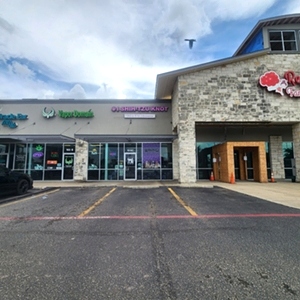 I Shih-Tzu Knot - Temple