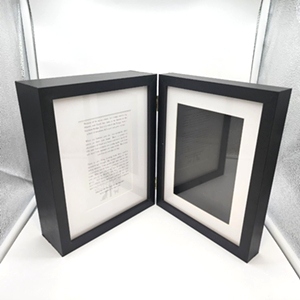 Pet Memorial Shadowbox Urn